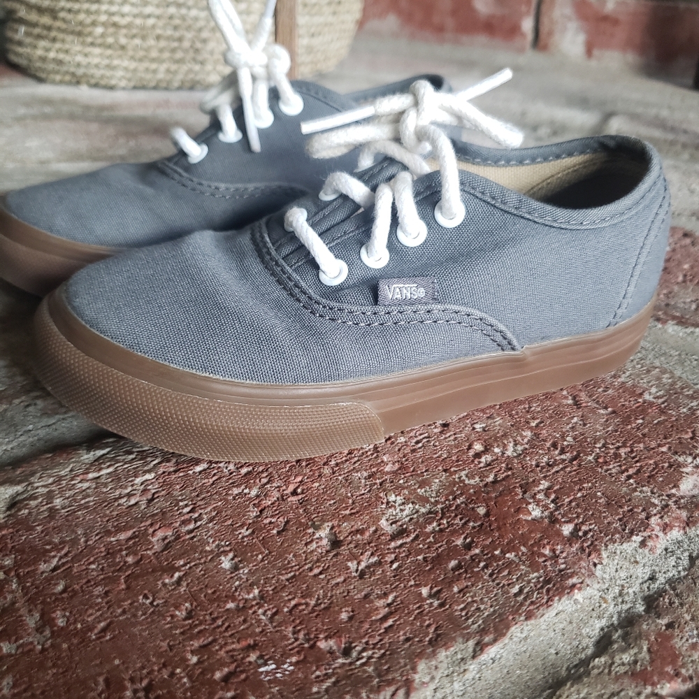 Van's toddler shoes